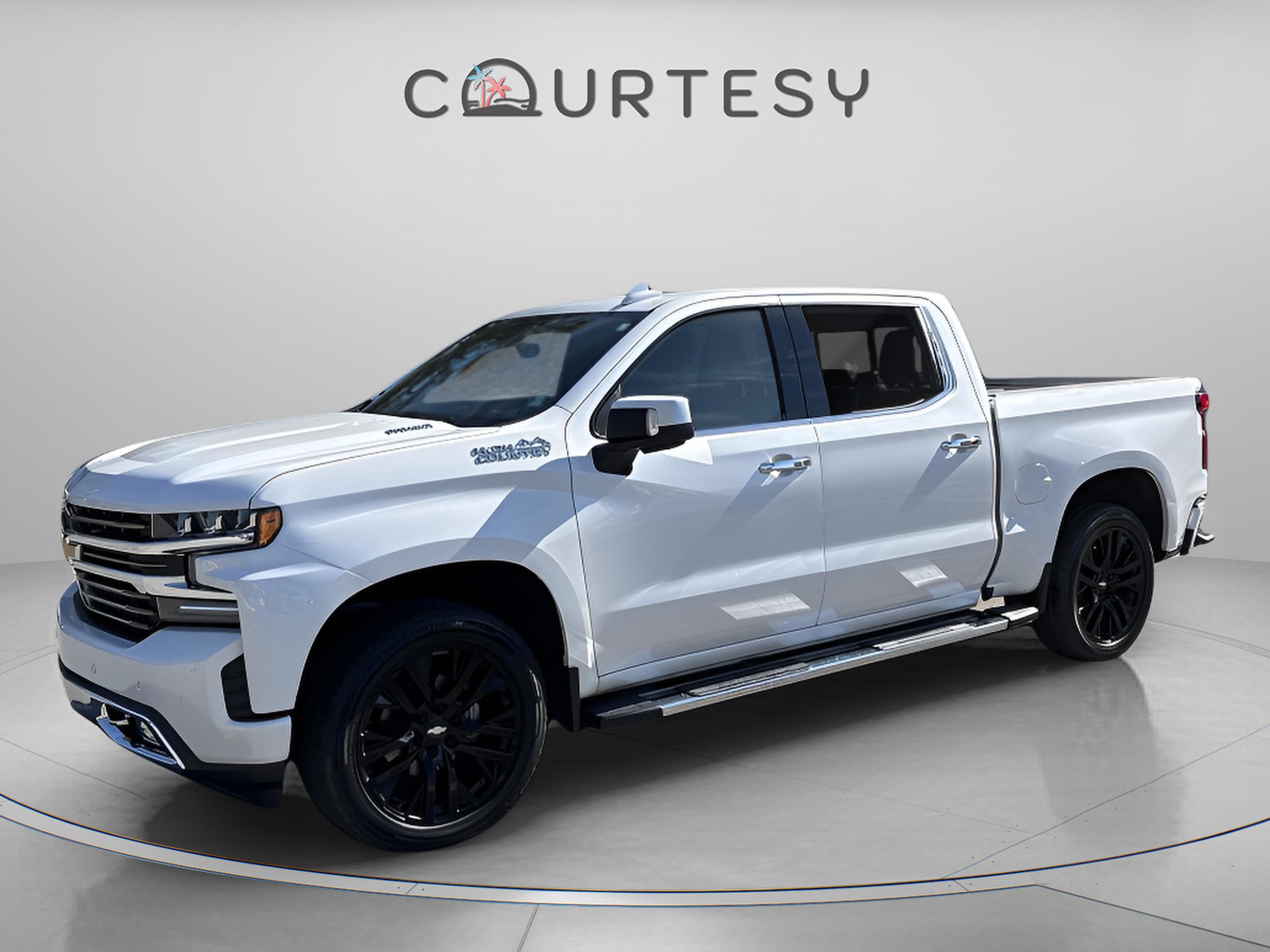 Used 2020 Chevrolet Silverado 1500 High Country w/ Technology Package image 1