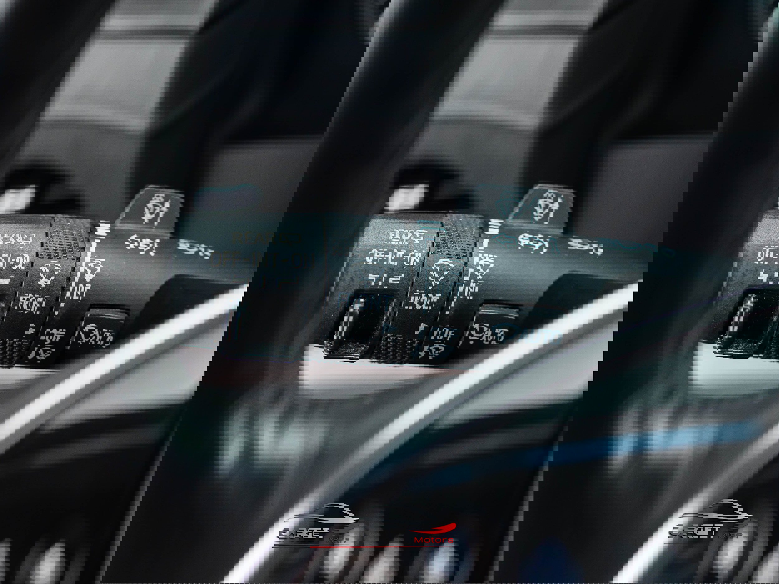 Used 2020 Cadillac Escalade Premium Luxury image 28