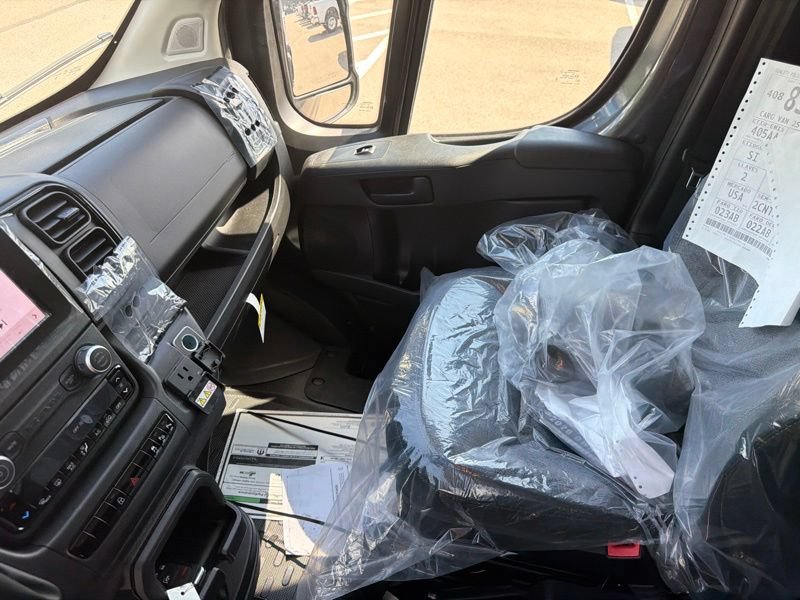 New 2026 RAM ProMaster 2500 w/ Advanced Safety Group FWD image 12