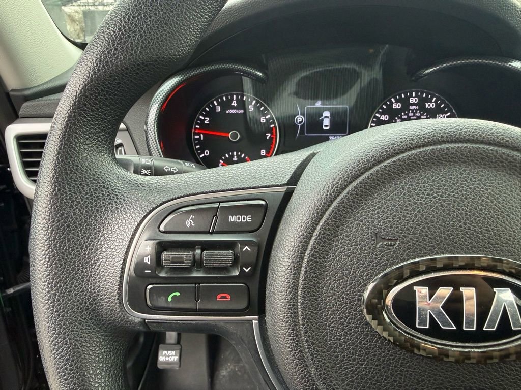 Used 2016 Kia Optima LX image 17