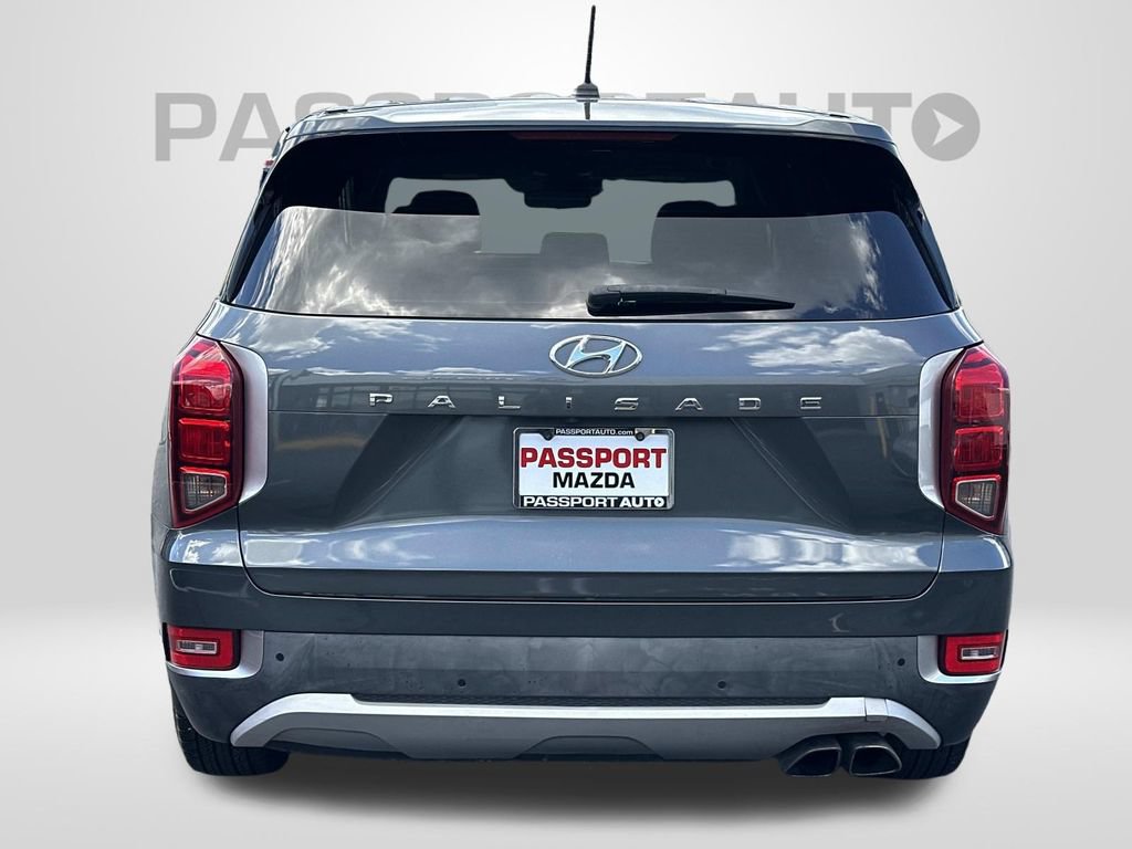 Used 2021 Hyundai Palisade SE FWD image 3