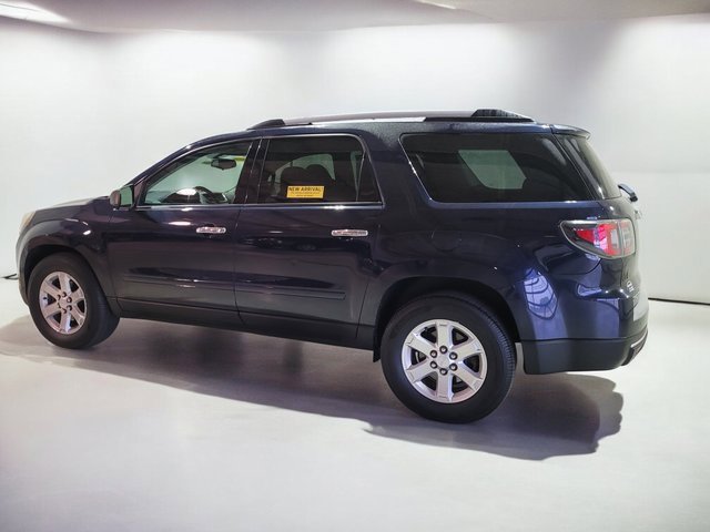 Used 2015 GMC Acadia SLE image 16