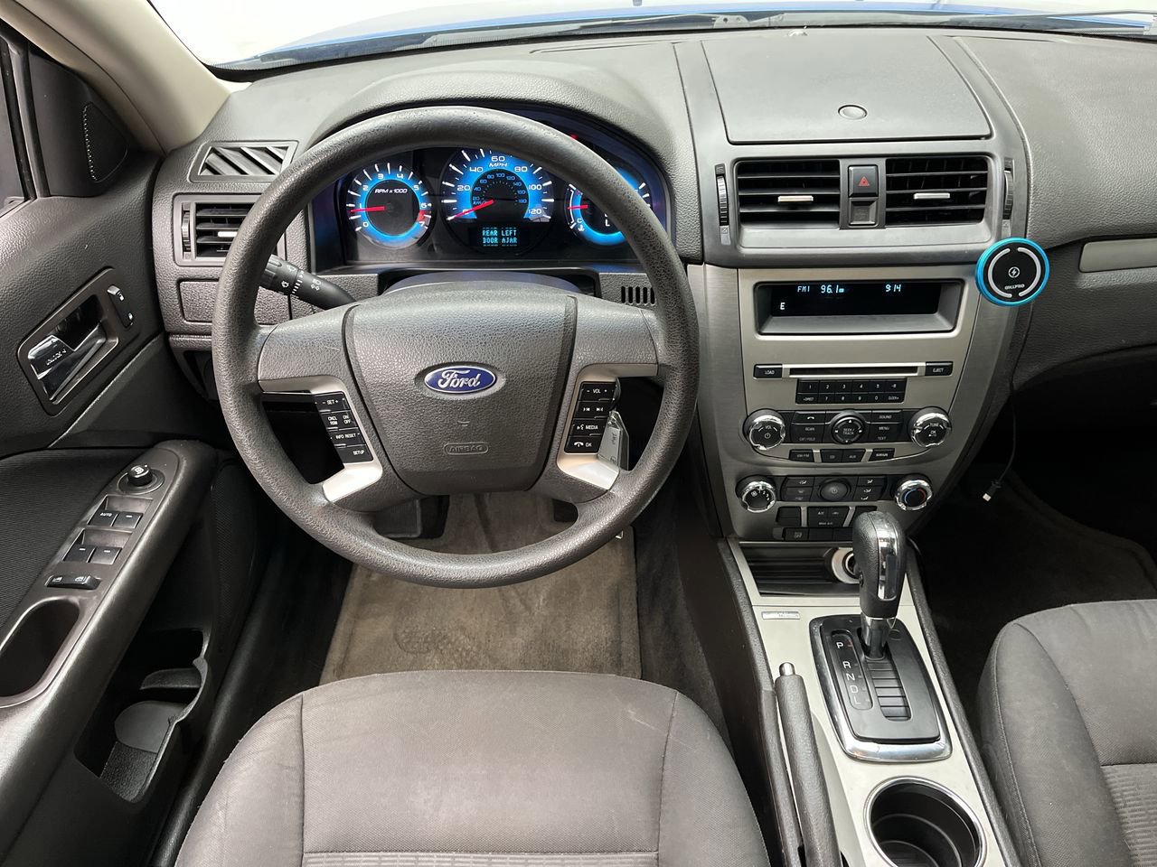 Used 2012 Ford Fusion SE FWD image 12
