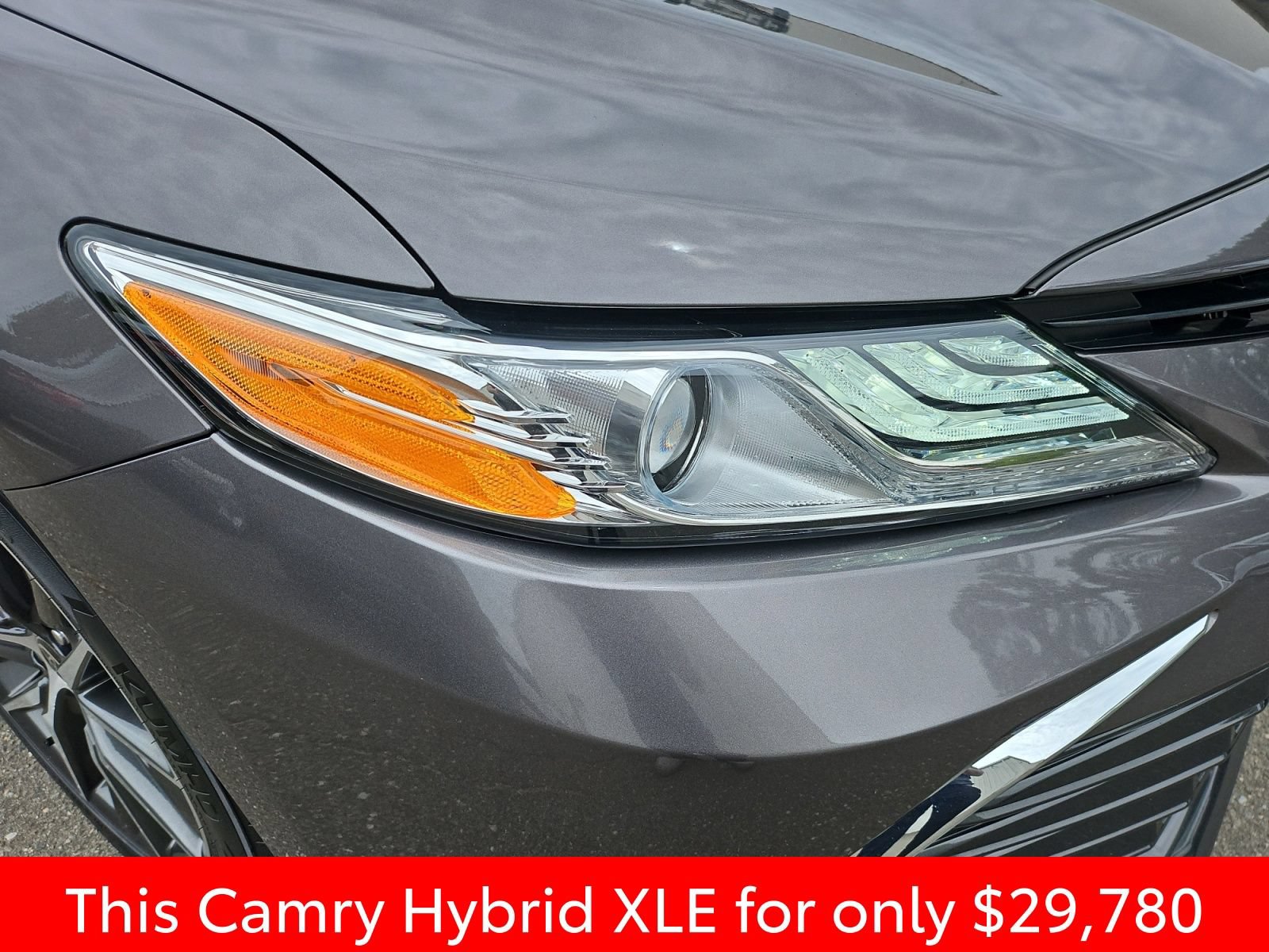Used 2023 Toyota Camry XLE FWD image 13