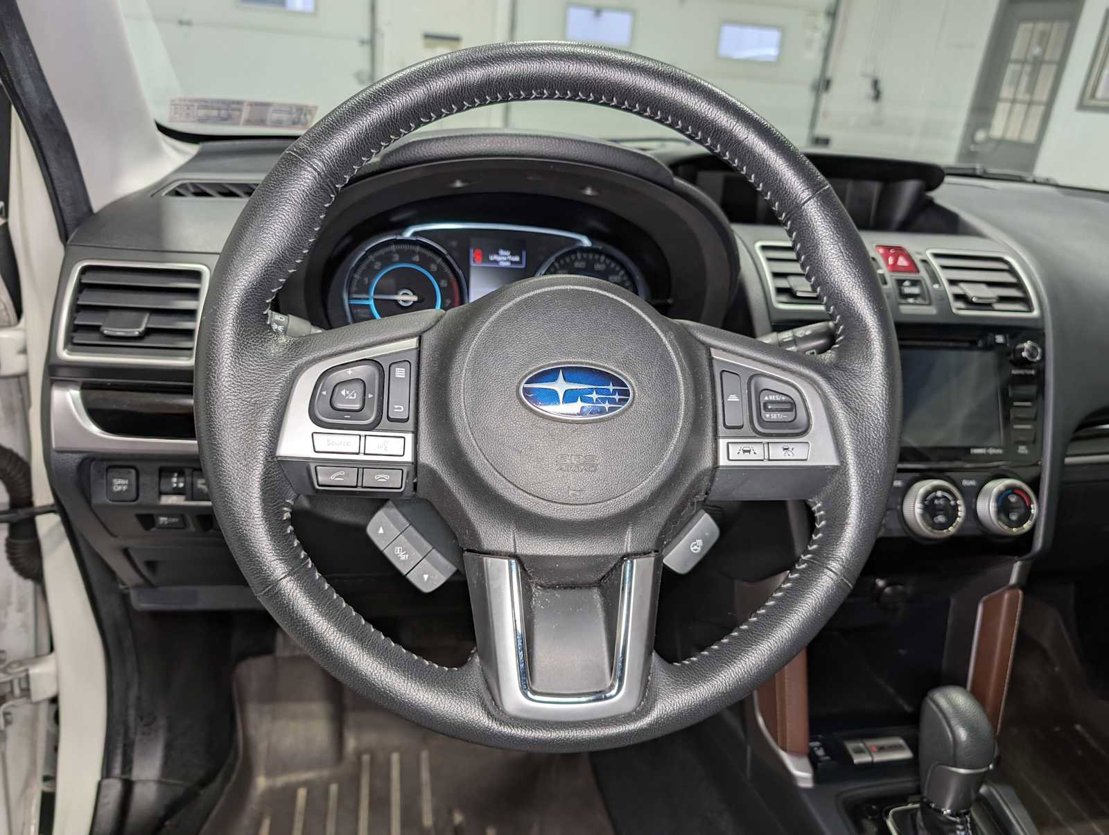 Used 2018 Subaru Forester 2.5i Touring w/ Popular Package #3B image 36