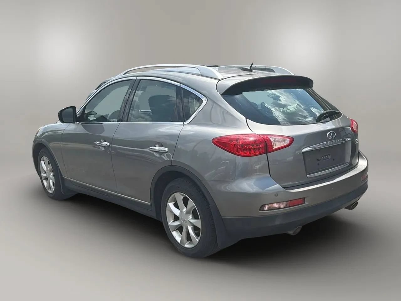 Used 2010 INFINITI EX35 Journey AWD/4WD image 3