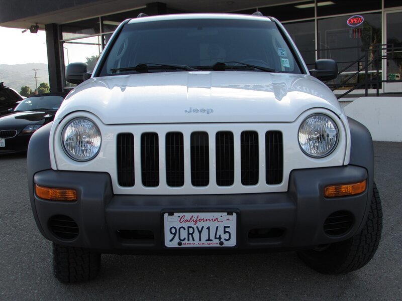 Used 2004 Jeep Liberty Sport w/ PWR Convenience Group AWD/4WD image 3