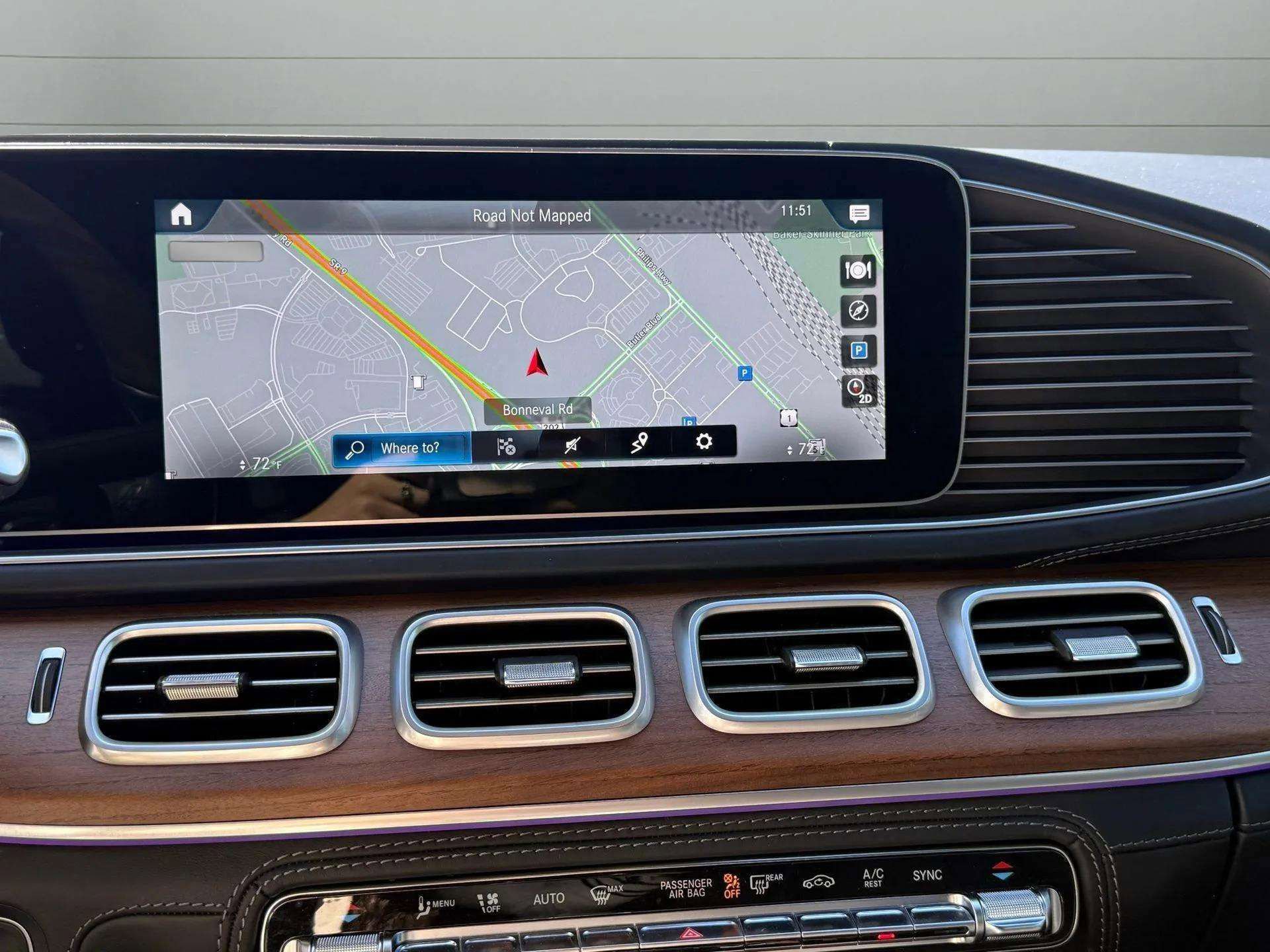 Used 2023 Mercedes-Benz Maybach GLS 600 4MATIC image 40