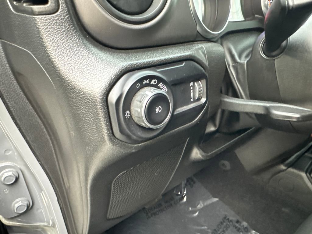 Used 2023 Jeep Wrangler Sport AWD/4WD image 50