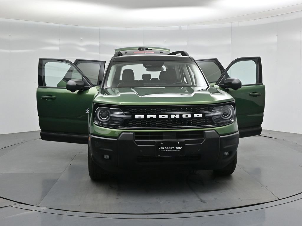 Used 2025 Ford Bronco Sport Outer Banks w/ Outer Banks Tech Package+ image 35