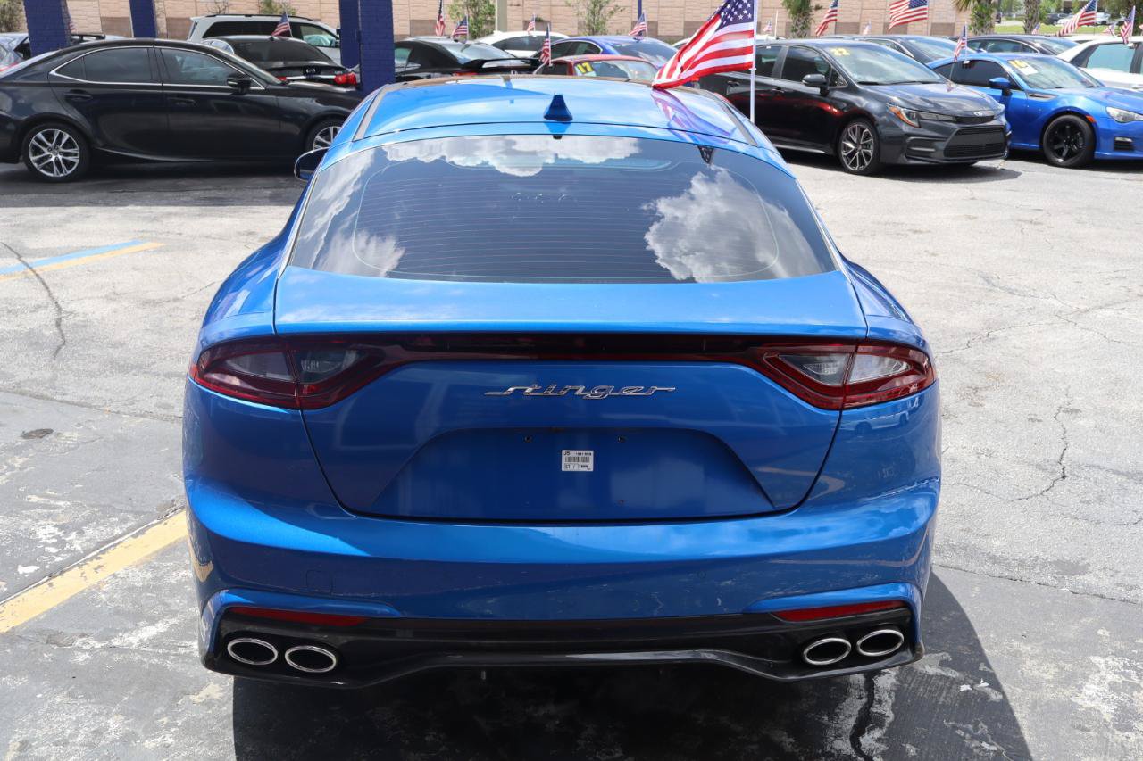 Used 2018 Kia Stinger Premium RWD image 4