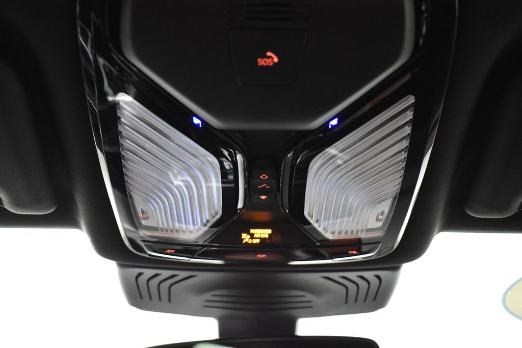 Certified 2024 BMW X4 M40i w/ Premium Package image 20