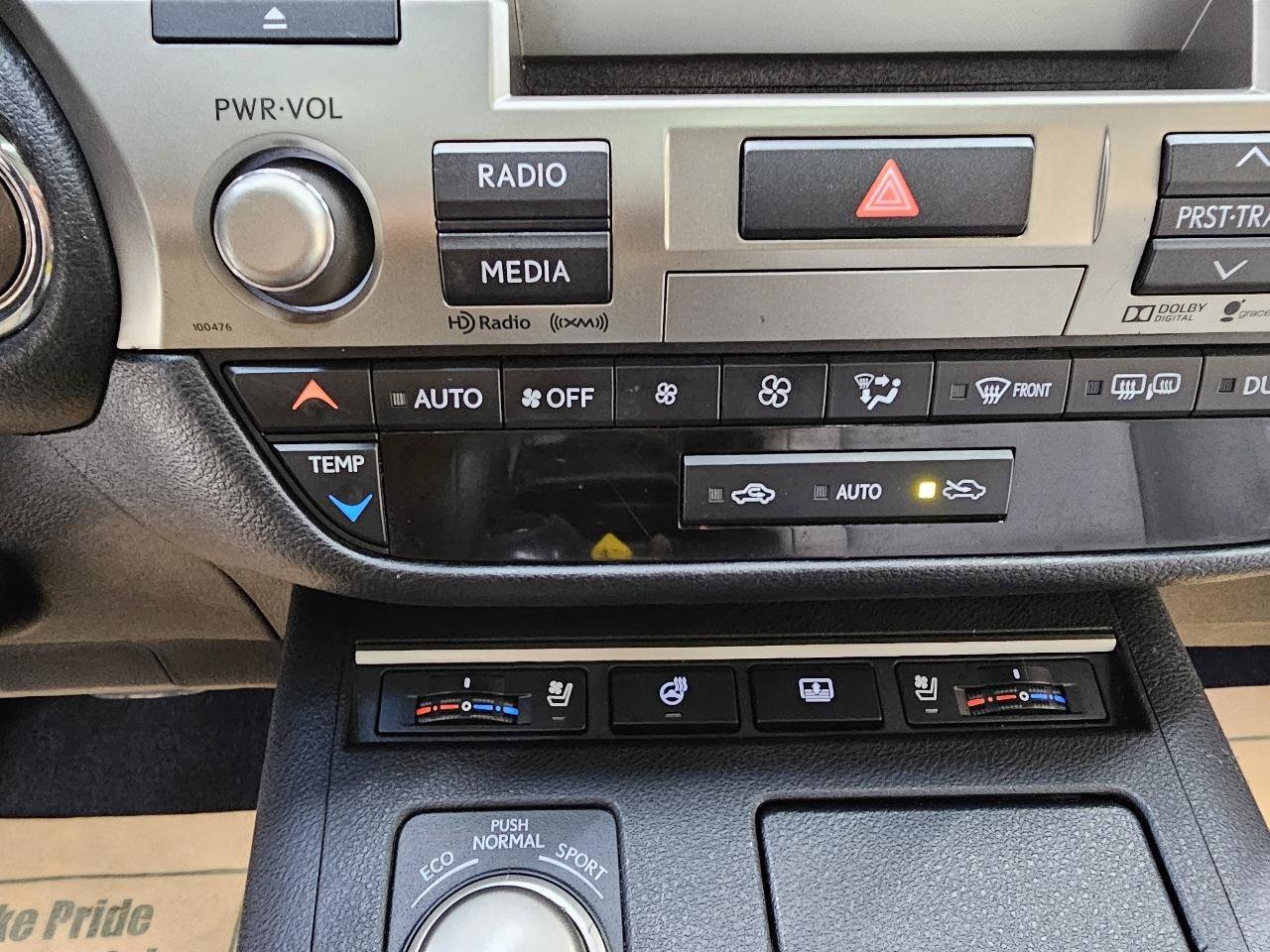 Used 2015 Lexus ES 350 w/ Luxury Package FWD image 33