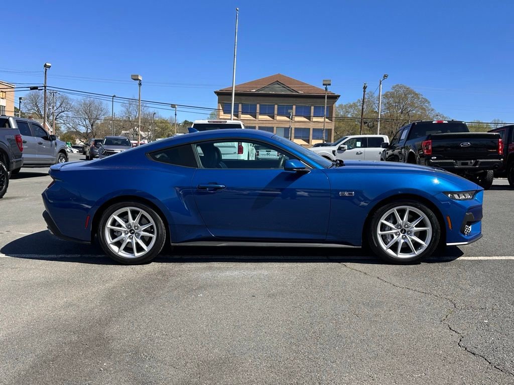 Used 2024 Ford Mustang GT Premium image 9