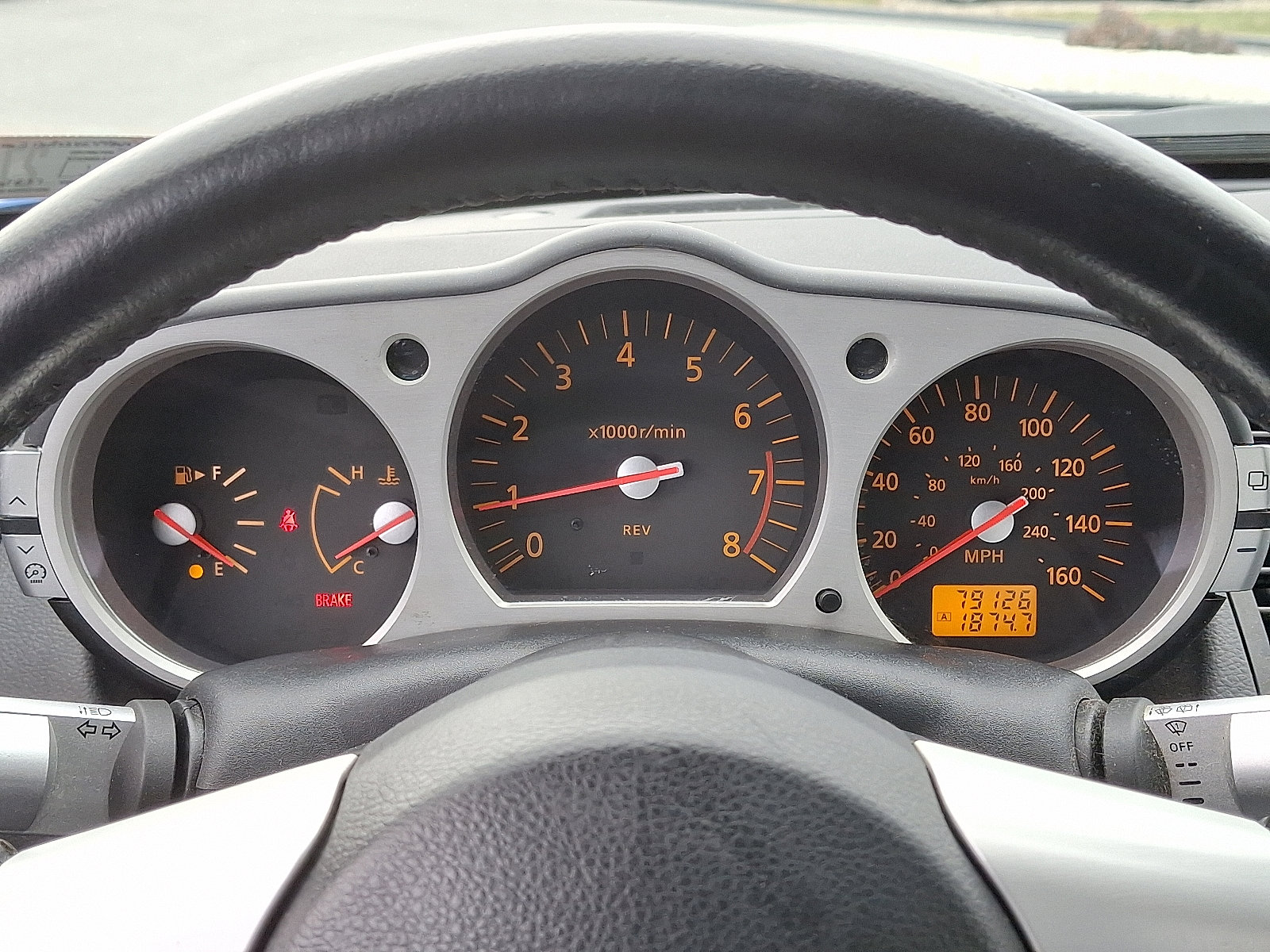 Used 2004 Nissan 350Z Touring w/ Cargo Convenience Pkg image 22