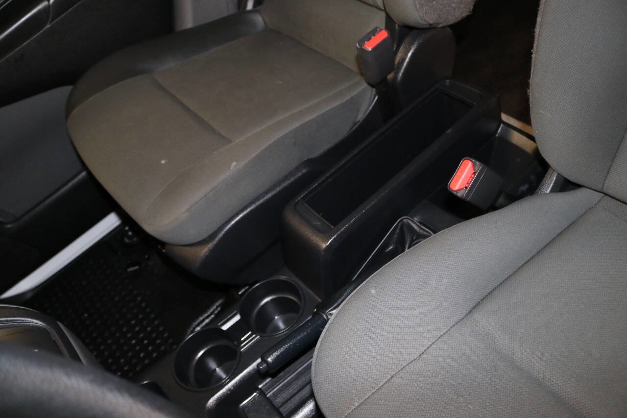 Used 2020 Nissan NV200 S w/ Back Door Glass Package image 52