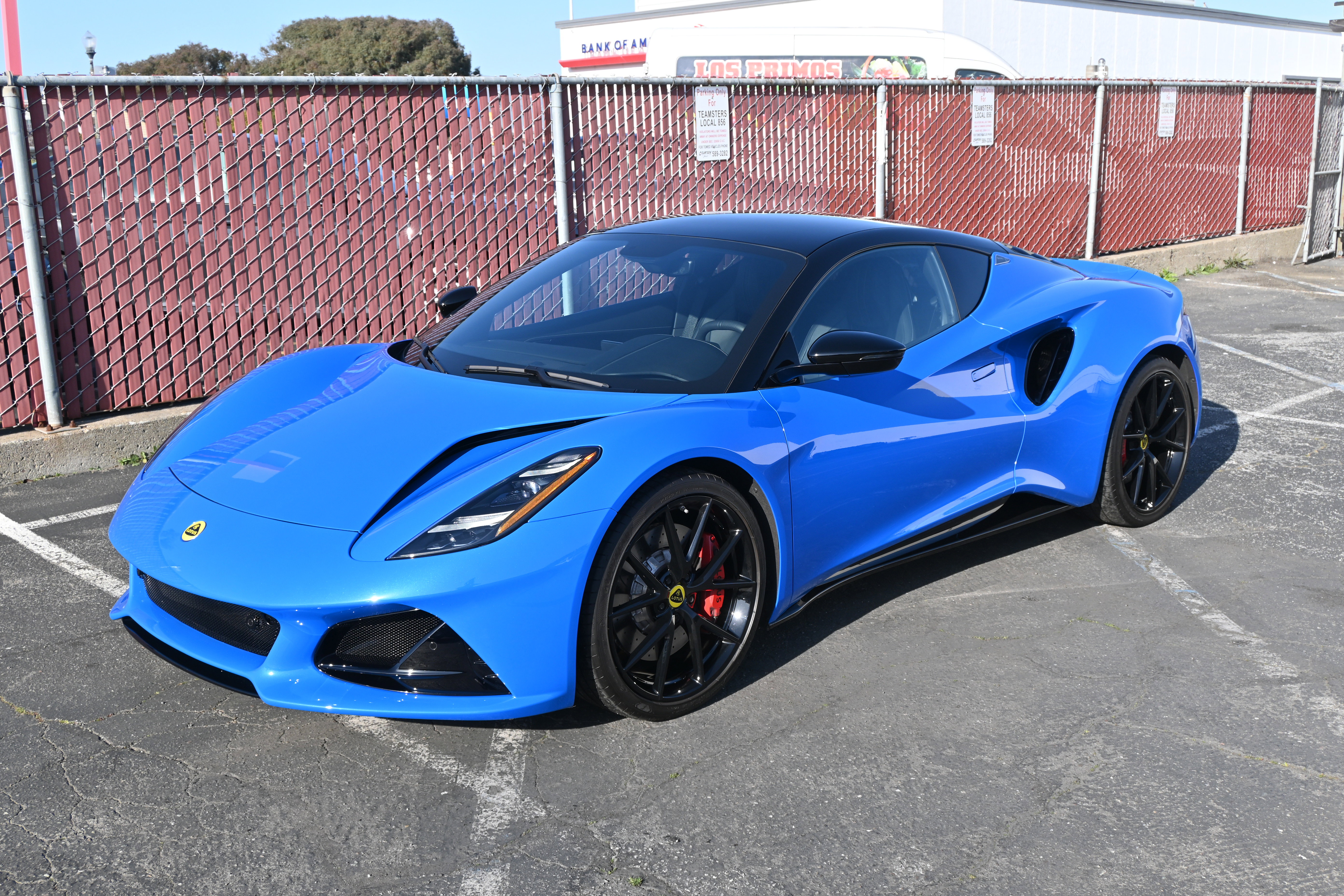 Used 2024 Lotus Emira First Edition image 3