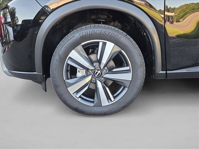 Used 2026 Nissan Rogue SL FWD image 26
