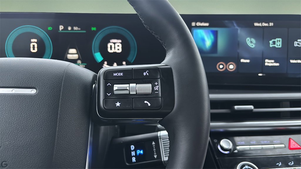 Used 2025 Hyundai Santa Fe SE image 25