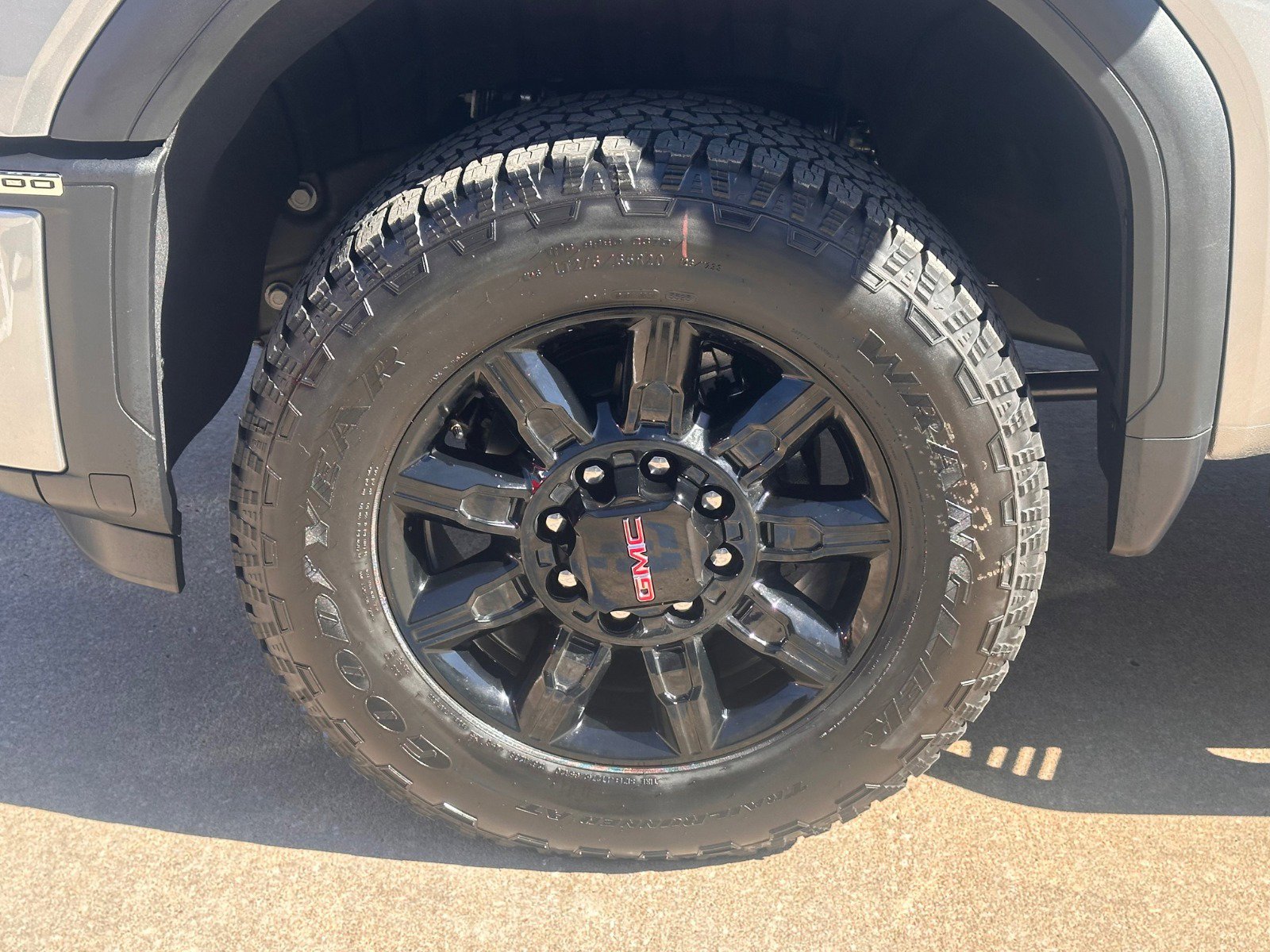 New 2026 GMC Sierra 2500 AT4 w/ AT4 Preferred Package image 5