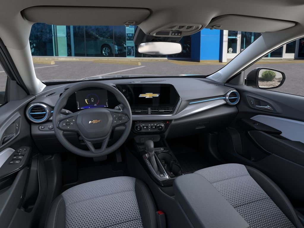 New 2026 Chevrolet Trax LT w/ Sunroof Package FWD image 15