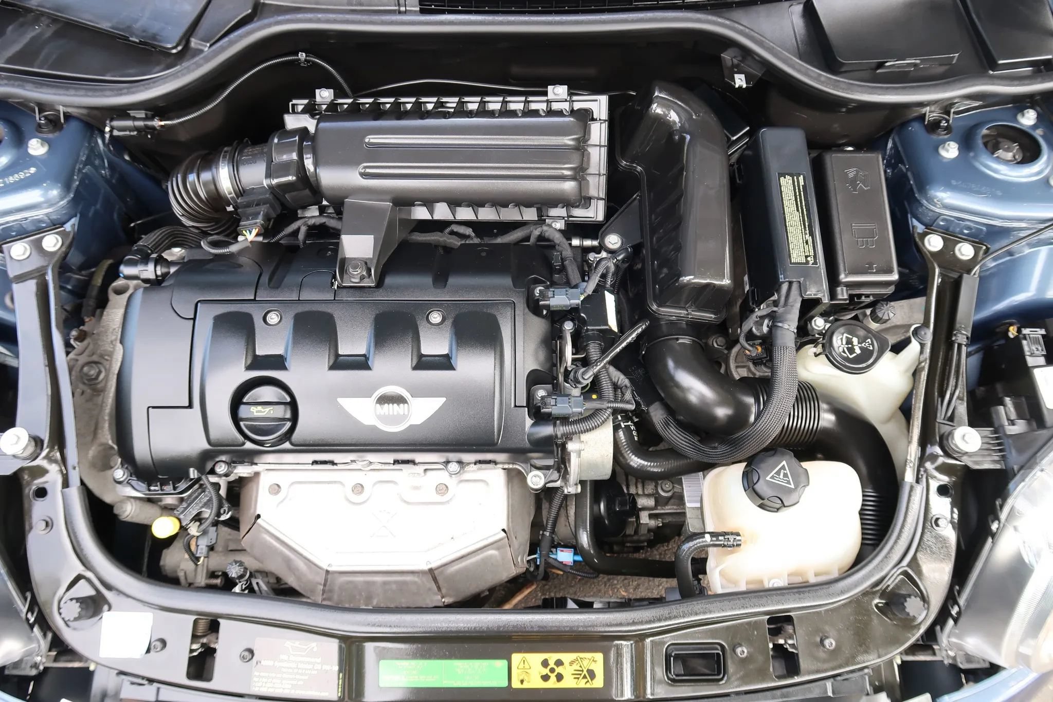 Used 2009 MINI Cooper Convertible FWD image 27