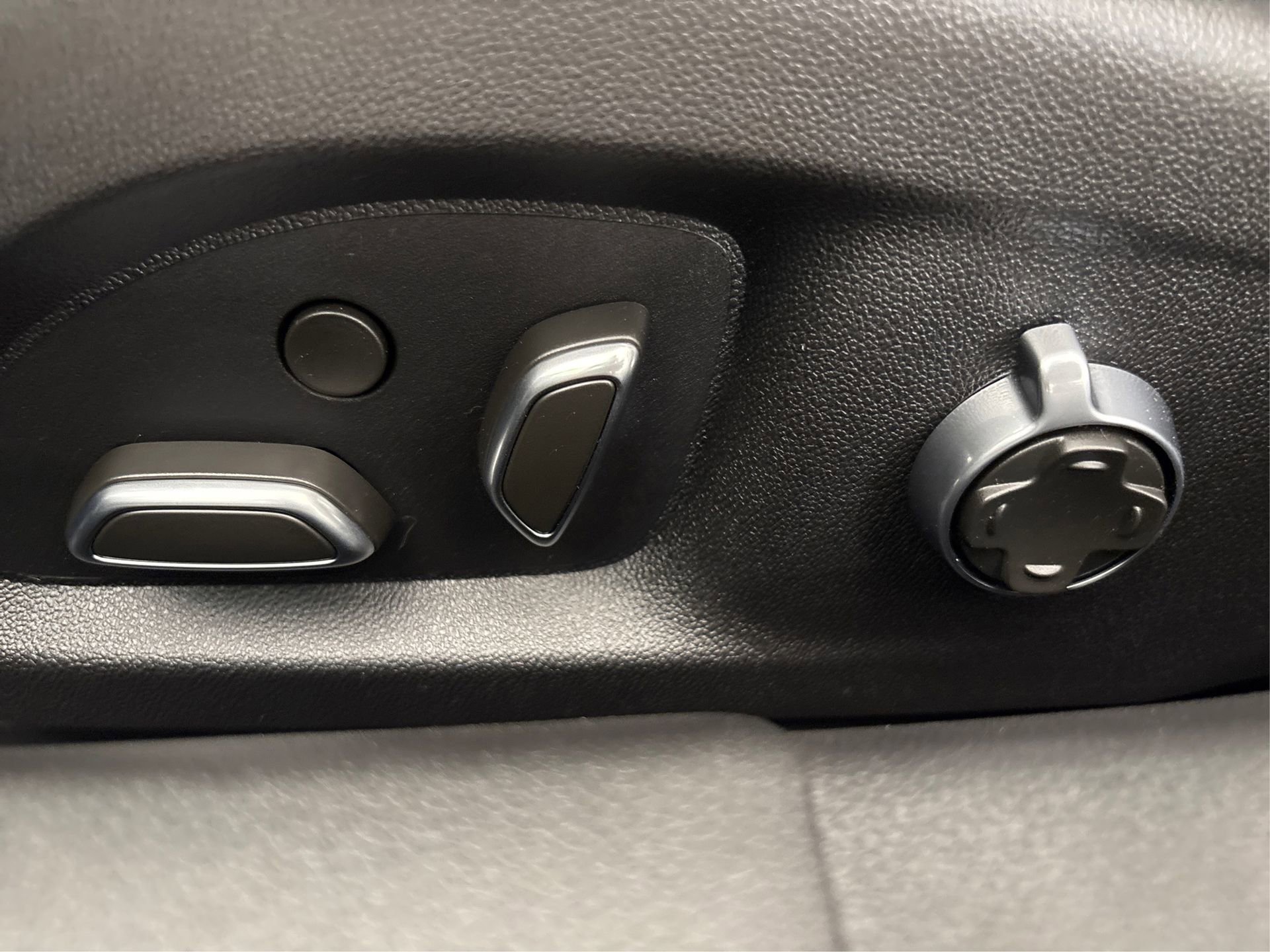 New 2025 Cadillac CT5 Premium Luxury image 33