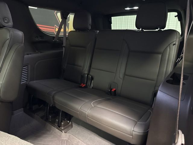 Used 2021 GMC Yukon XL Denali AWD/4WD image 18