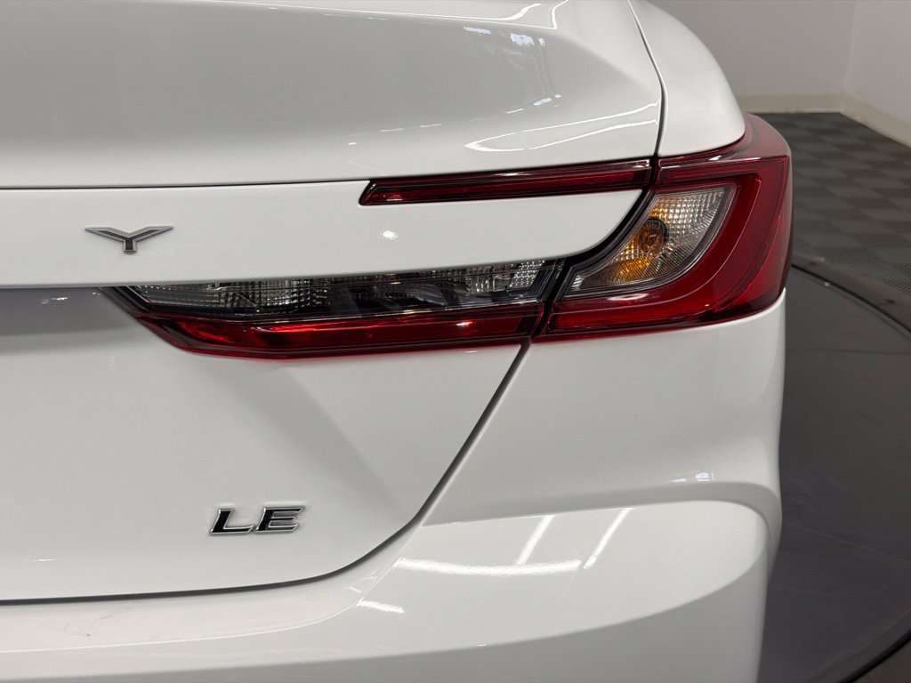 Used 2026 Toyota Camry LE FWD image 14