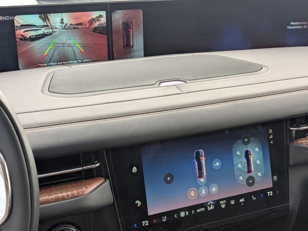 New 2025 Lincoln Navigator L Black Label image 24