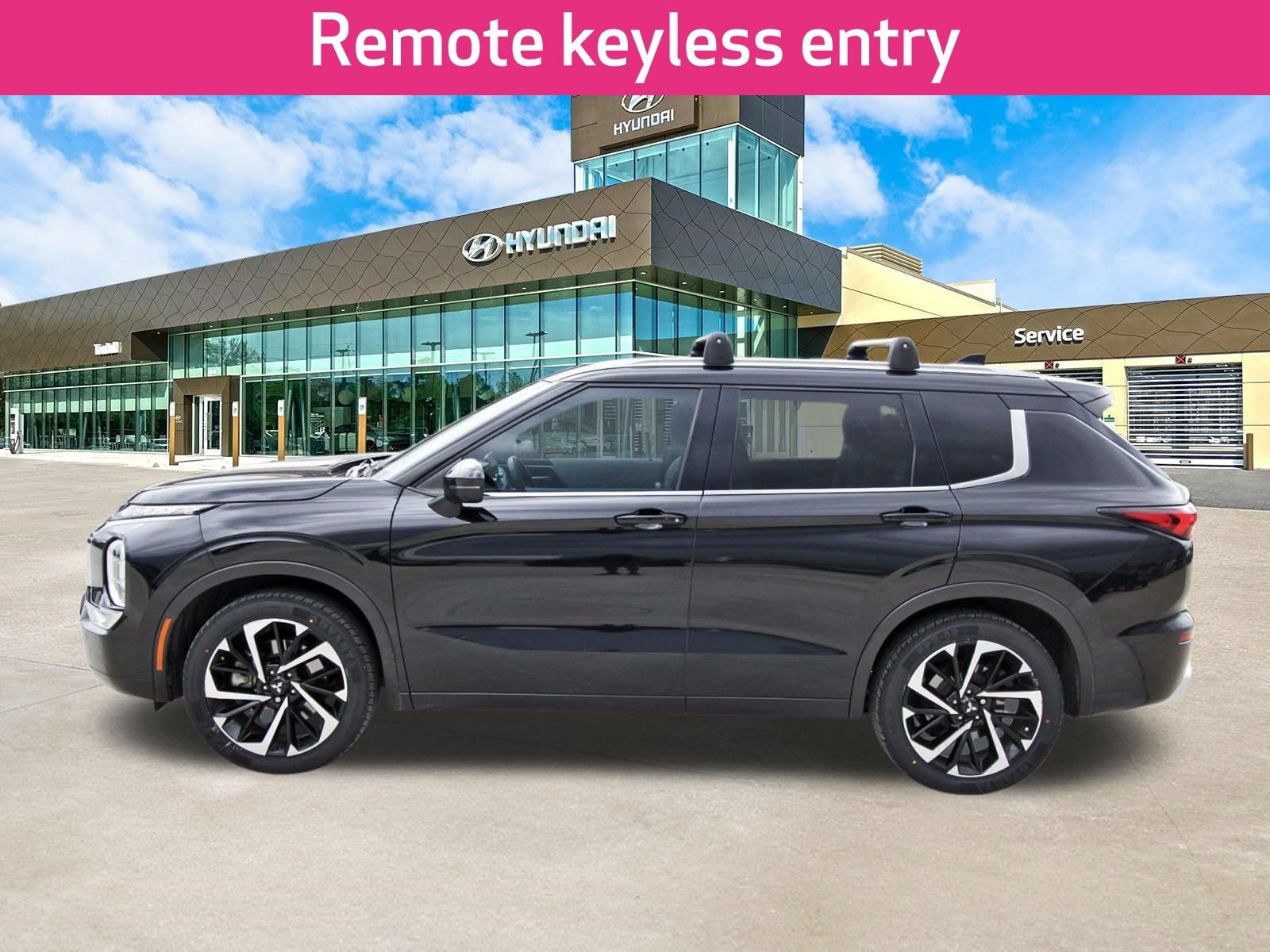 Used 2023 Mitsubishi Outlander SEL FWD image 9