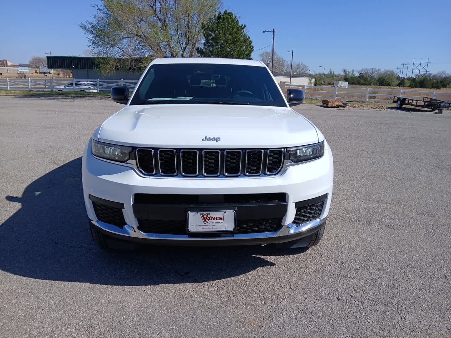 New 2025 Jeep Grand Cherokee L Laredo w/ Luxury Tech Group I image 10
