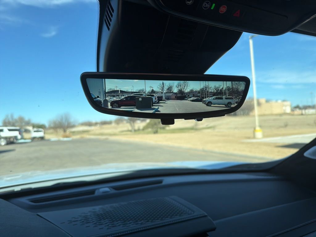 Used 2026 GMC Acadia Denali Ultimate image 14