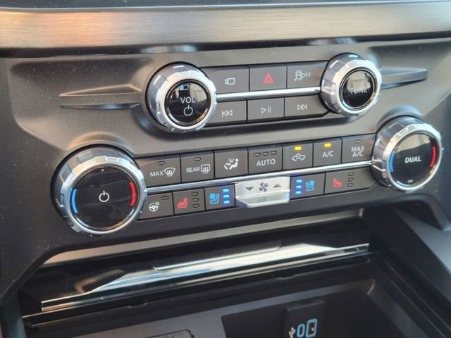 New 2026 Ford F250 Lariat w/ Lariat Ultimate Package image 17