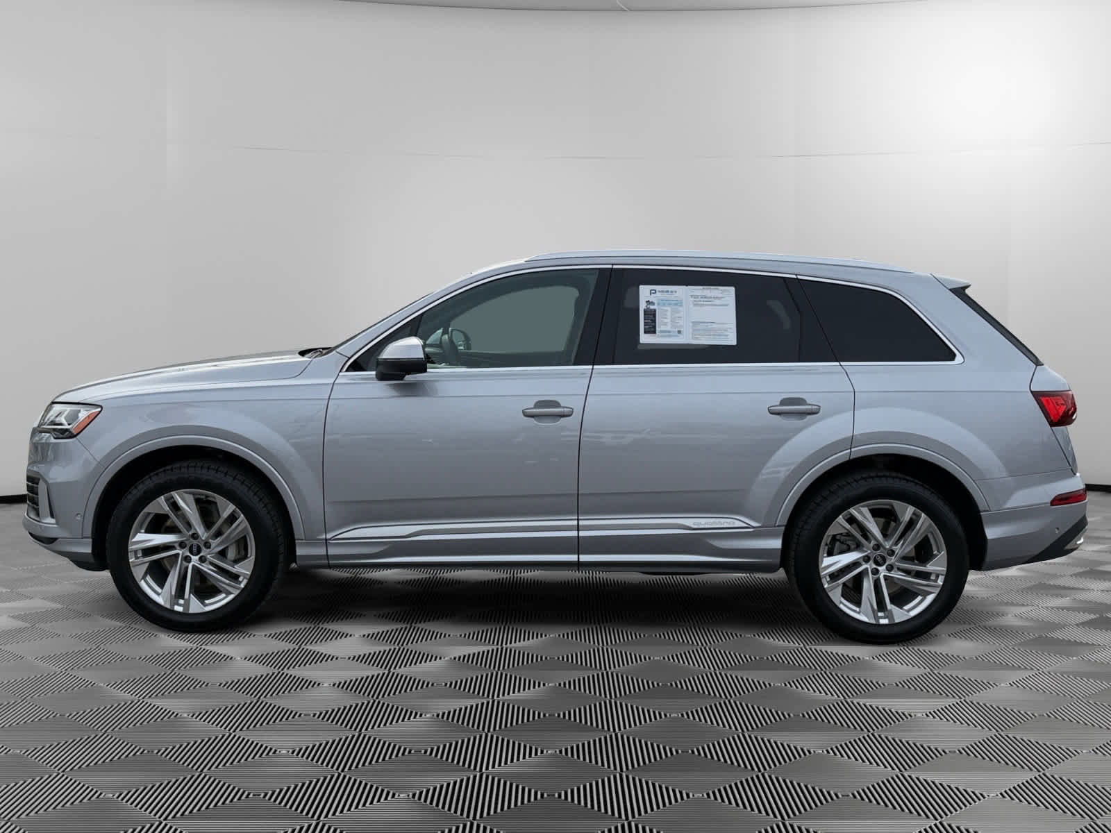 Used 2021 Audi Q7 2.0T Premium Plus image 2