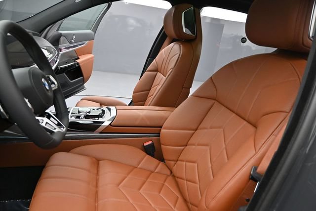 New 2026 BMW 760i xDrive AWD/4WD image 19