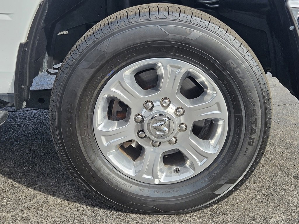 Used 2023 RAM 2500 Big Horn w/ Level 1 Equipment Group image 10