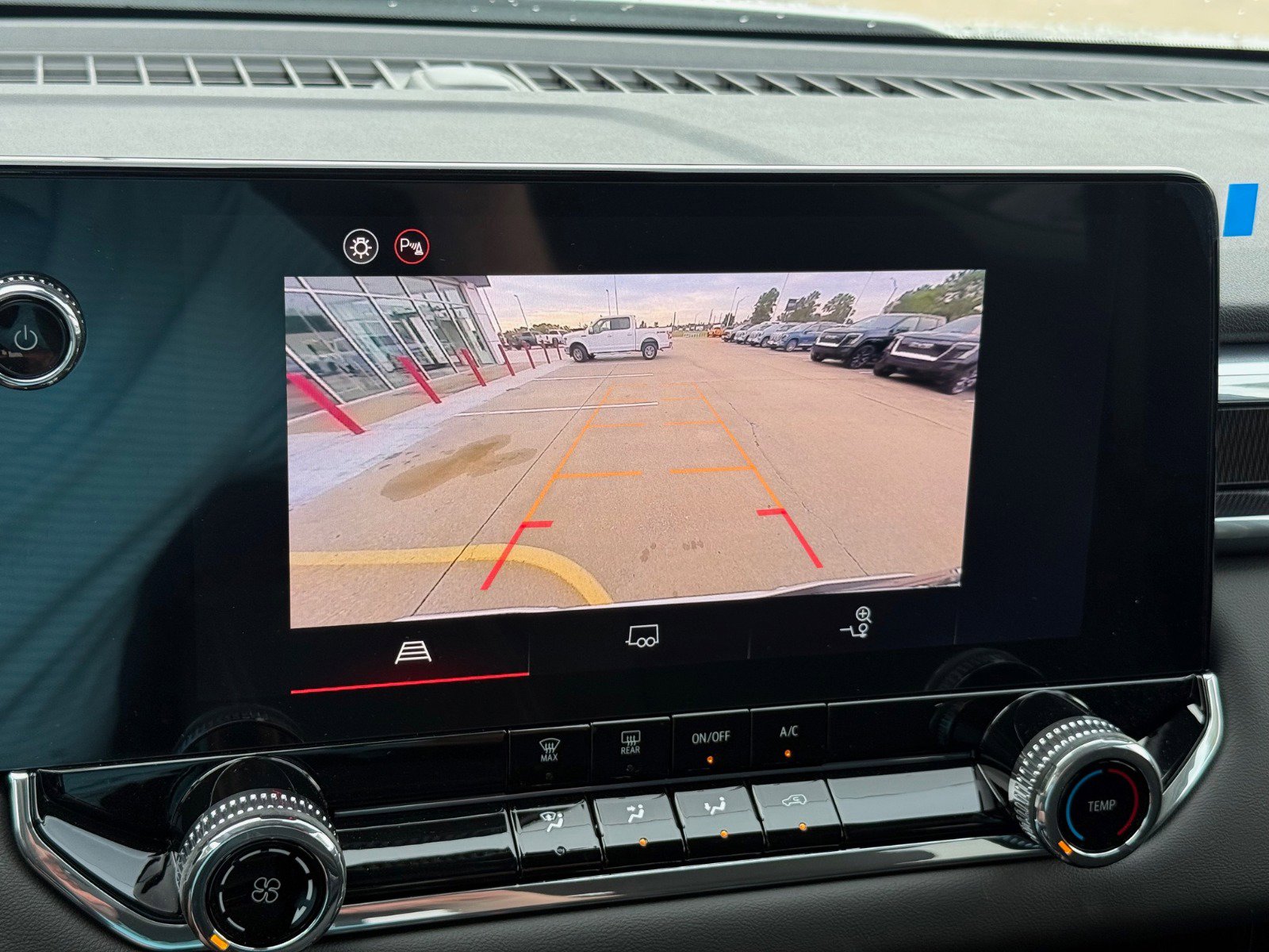 New 2026 GMC Canyon Elevation image 23