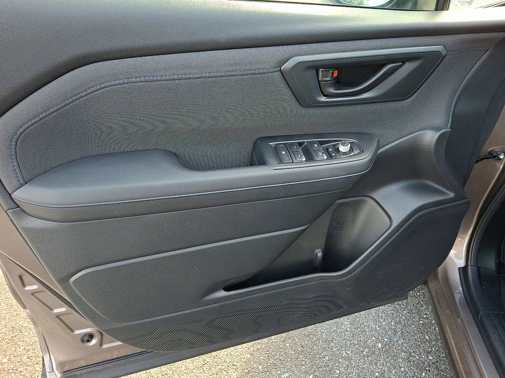 Certified 2025 Subaru Forester Premium image 14