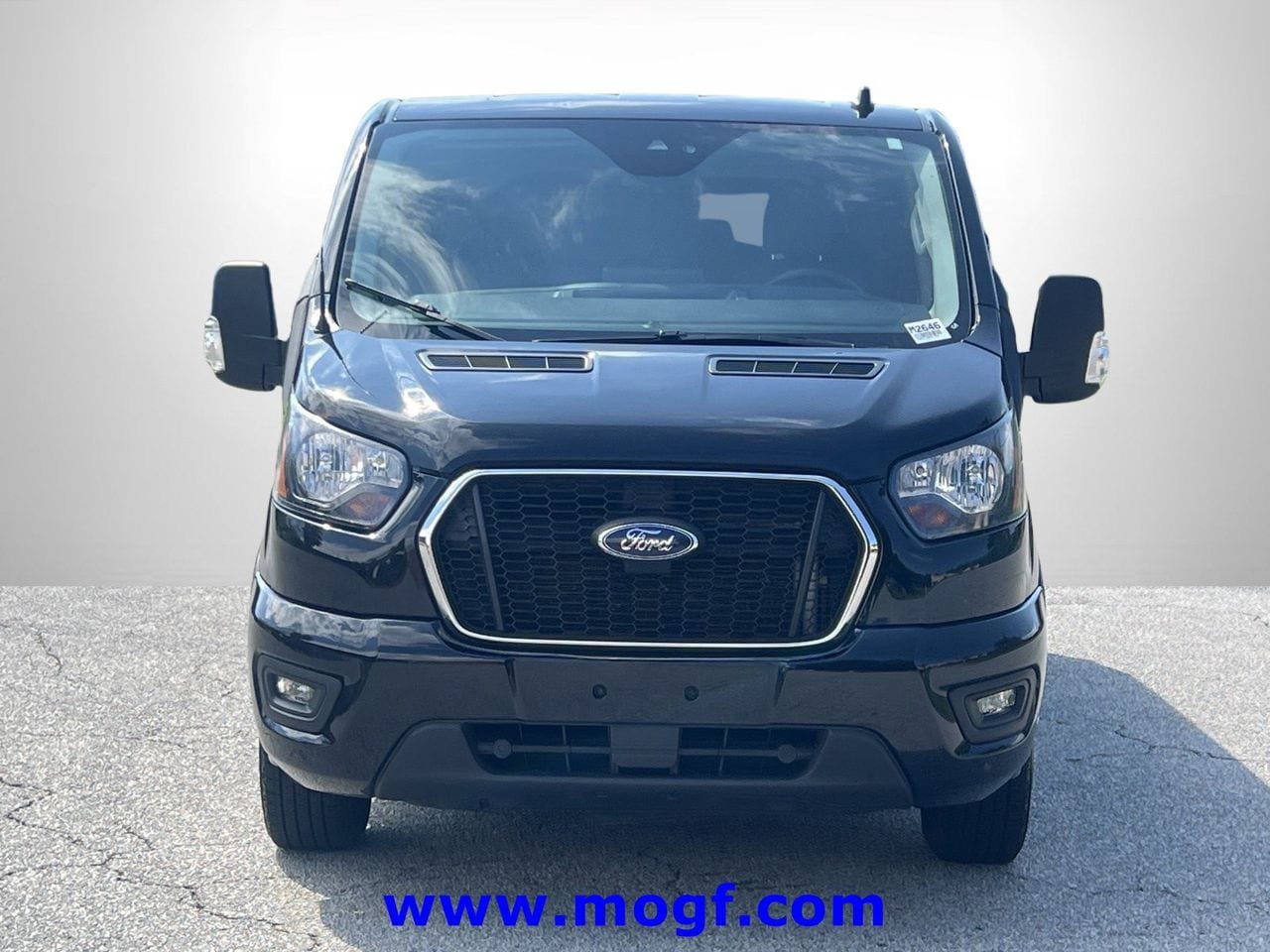 Used 2024 Ford Transit 350 XLT RWD image 26