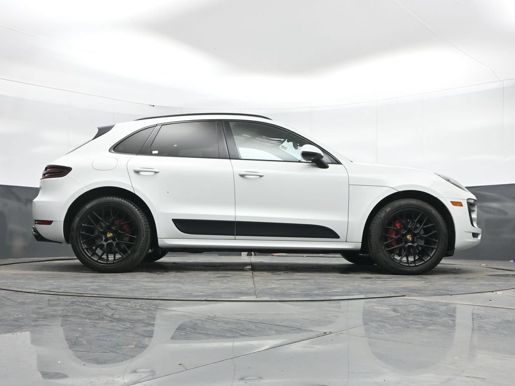 Used 2018 Porsche Macan GTS w/ Premium Package Plus AWD/4WD image 42