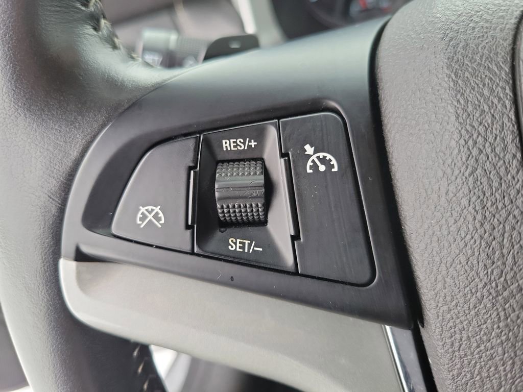 Used 2015 Chevrolet Camaro LT w/ 1LT Preferred Package RWD image 18
