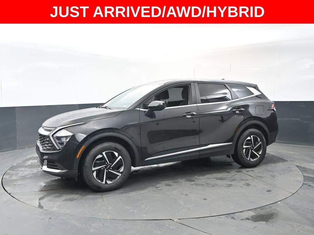 Used 2023 Kia Sportage LX AWD/4WD image 2