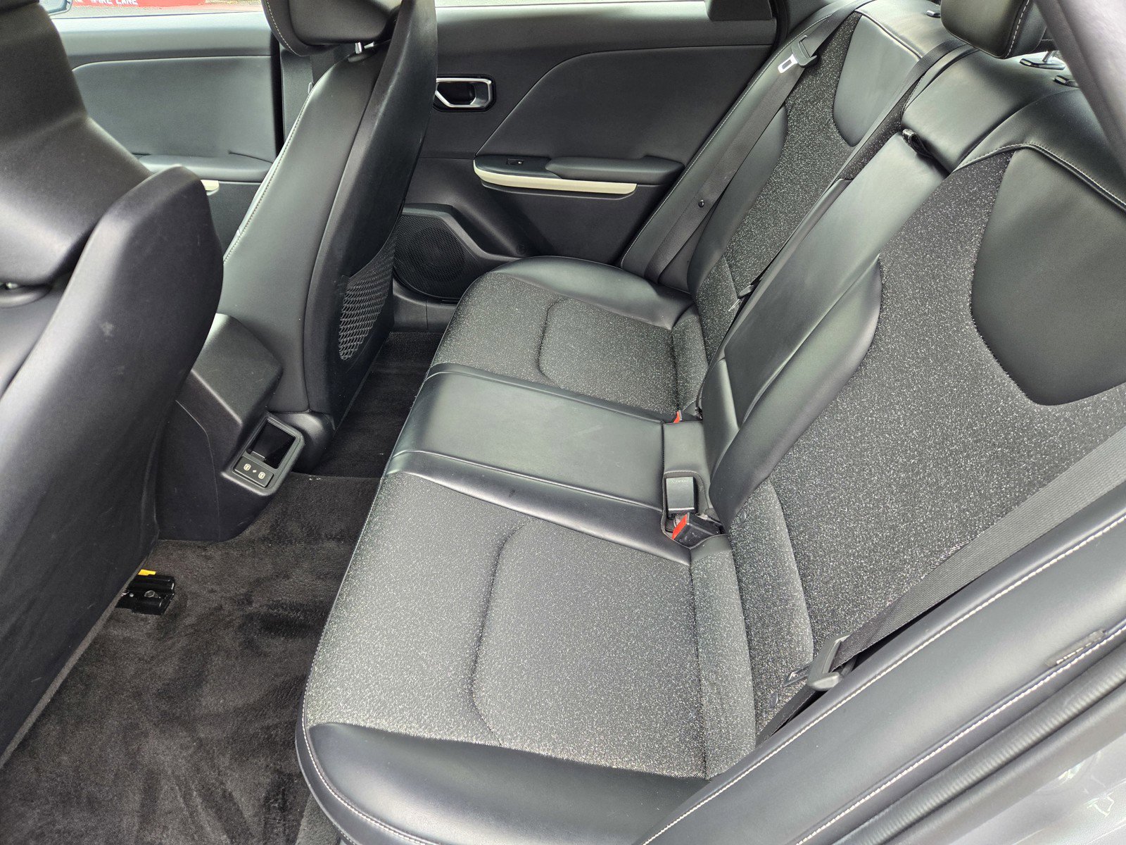 Certified 2025 Kia K4 GT-Line FWD image 11