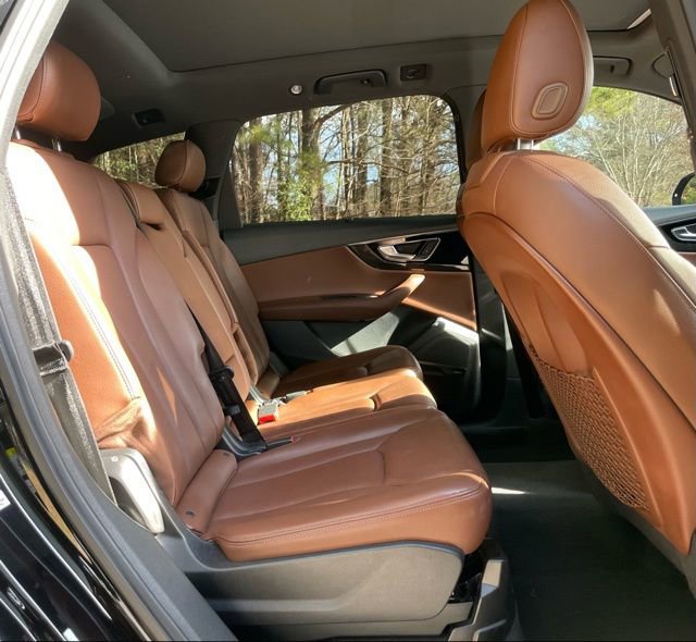 Used 2019 Audi Q7 3.0T Premium Plus w/ Premium Plus Package image 19