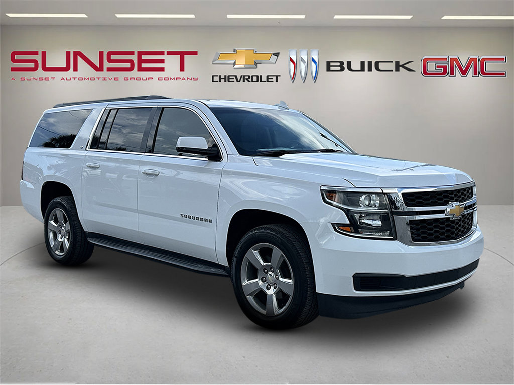 Certified 2019 Chevrolet Suburban LT RWD image 1