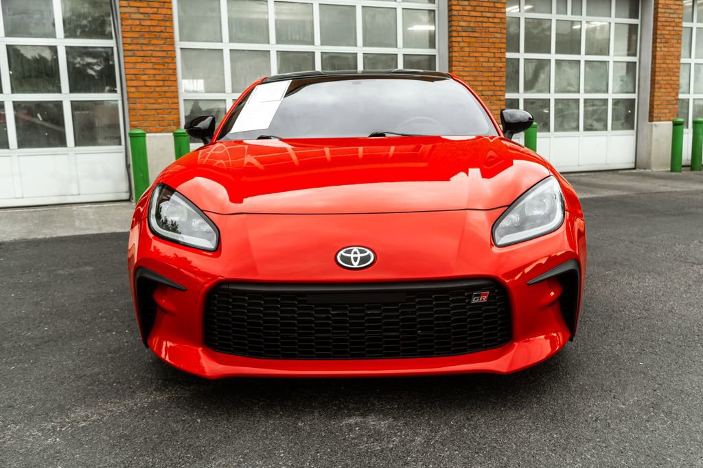 Used 2023 Toyota GR86 Premium RWD image 29