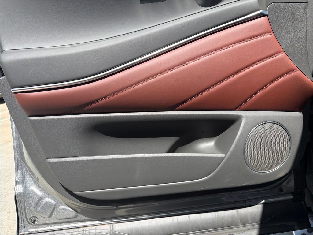 New 2026 Genesis GV80 3.5T Prestige AWD/4WD image 10