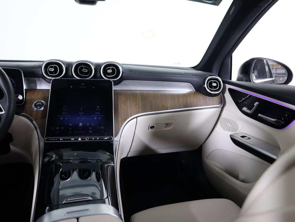 Certified 2024 Mercedes-Benz GLC 300 4MATIC image 34