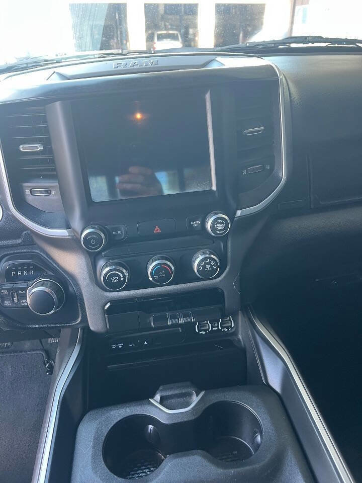 Used 2019 RAM 1500 Big Horn image 11